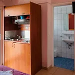 בית הארחה Apanema