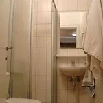 Apanema Πανσιόν