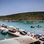 Apanema 3*