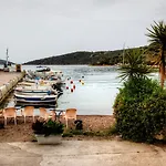 Apanema Πανσιόν Βιβάρι