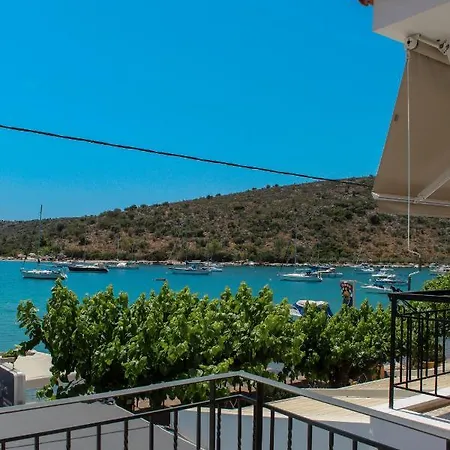 Πανσιόν Apanema 3*
