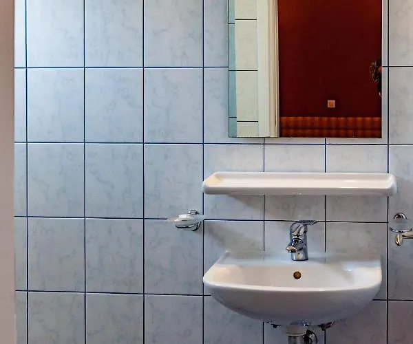 Apanema 招待所 4*